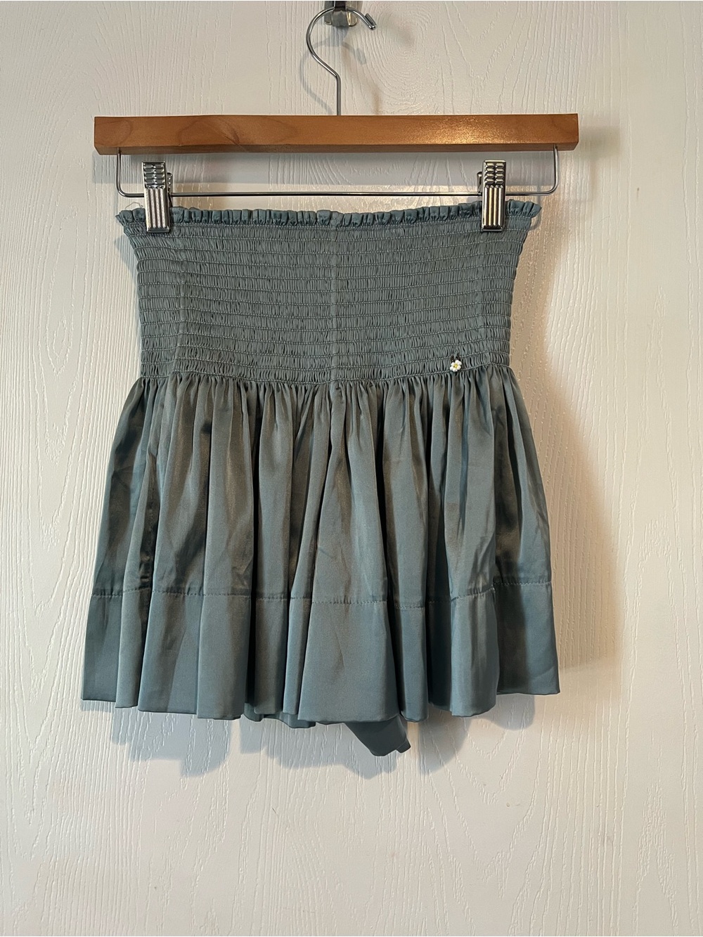 Natural Life Smocked Waist Satin Flounce Festival Skort Boho Daisy Charm XS